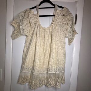Lola Lace Cold Shoulder Top Size M